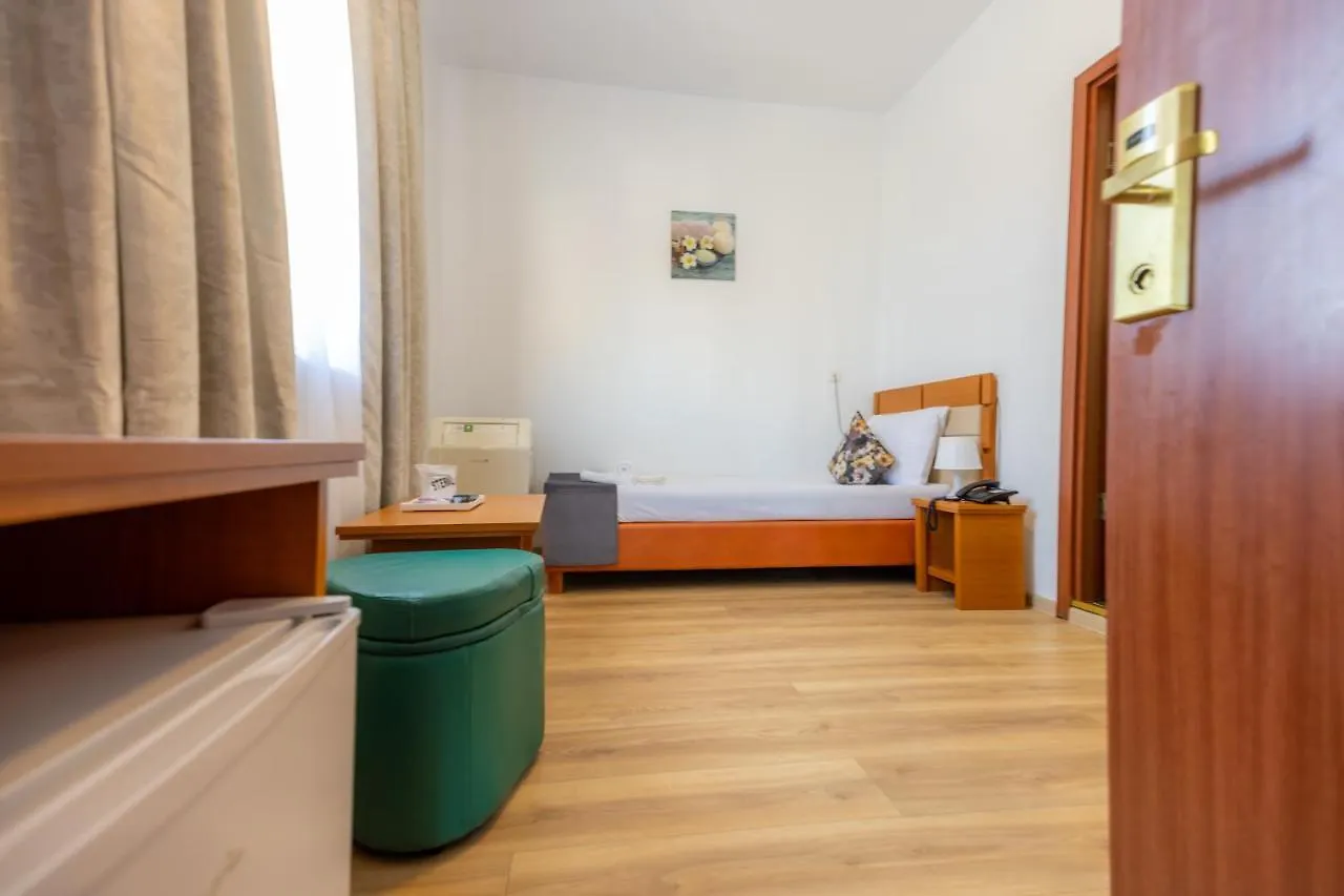 Hotel Sir Lujerului Bukarest