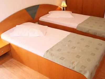 Hotel Sir Lujerului Bukarest