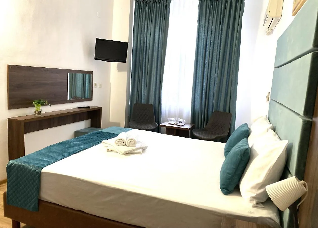 Hotel Sir Lujerului Bucharest 2*,
